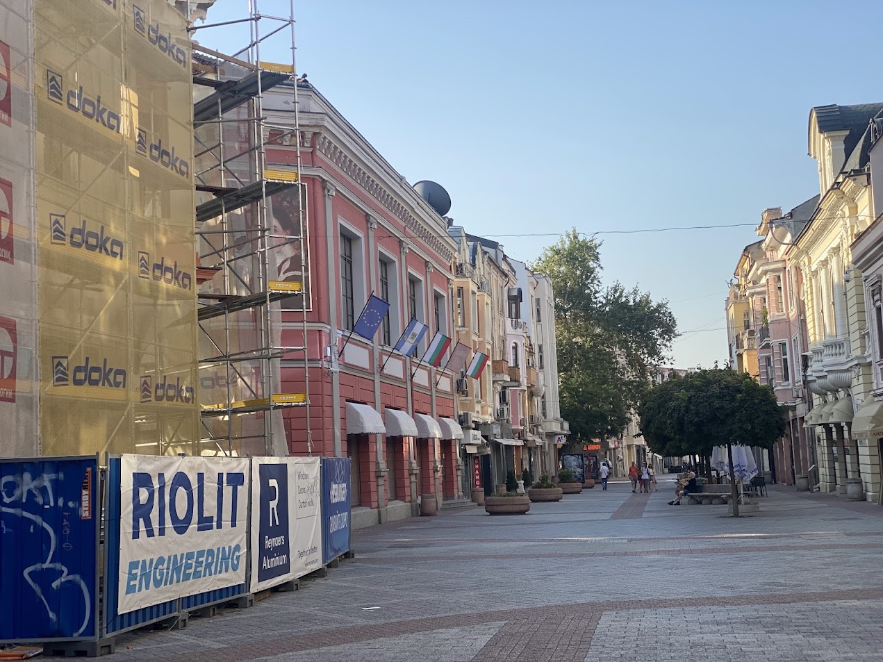 HESBURGER & HOTEL @PLOVDIV CITY CENTER – всички вътрешни и външни инсталации